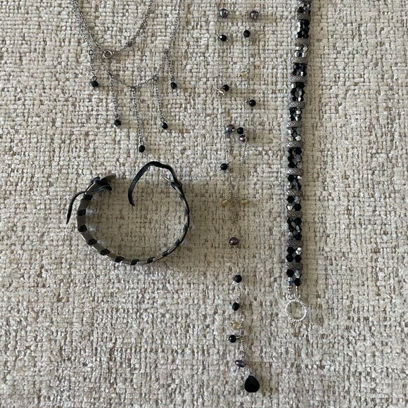 Jewelry - Lot of Necklaces & Bracelets